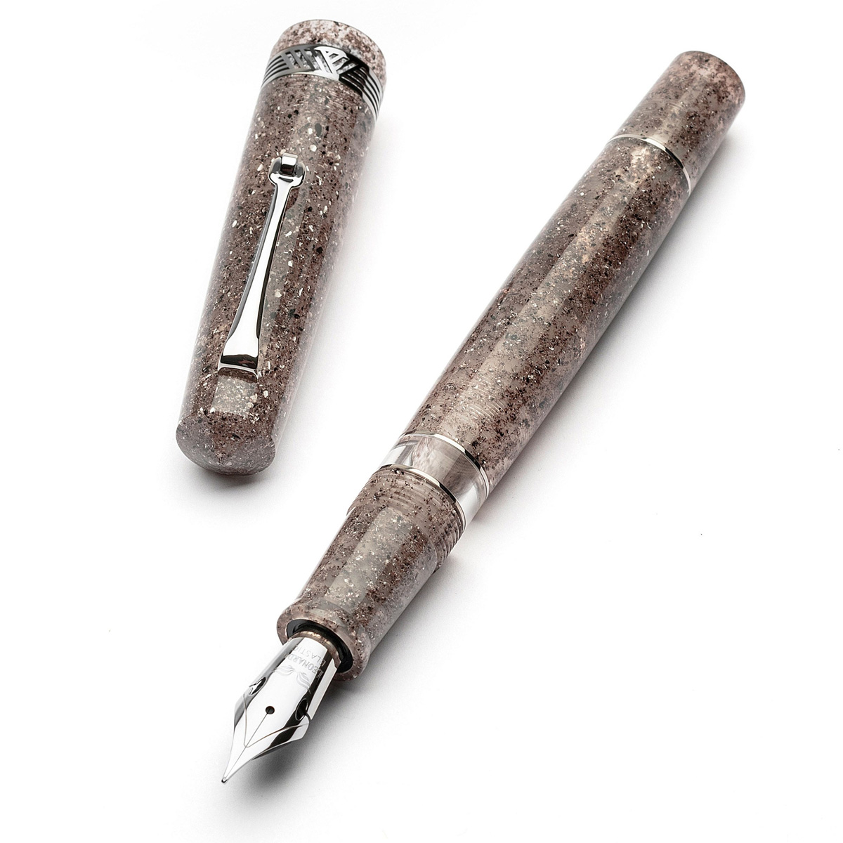 Leonardo Officina Italiana - Momento Magico 2025 - Sea Sand ST - Fountain pen - 14kt. Gold nib